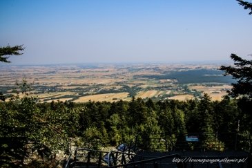 widok na gołoborza Święty Krzyż