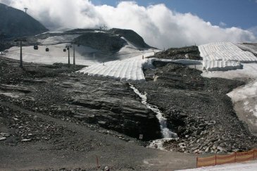 HINTERTUX