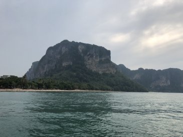 w drodze na PhraNang Cave Beach