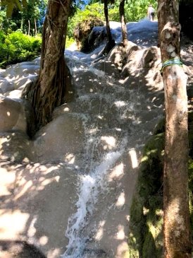 Bua Tong Waterfalls