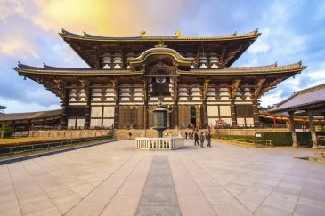 Todai-ji Japonia