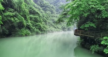 Grand Canyon Glass Bridge hiking trail trip at Wulingyuan-Zhangjiajie, China.jpg