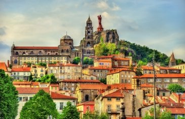 Le Puy- en- Valey
