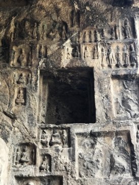 Groty Longmen