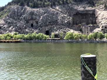 Groty Longmen