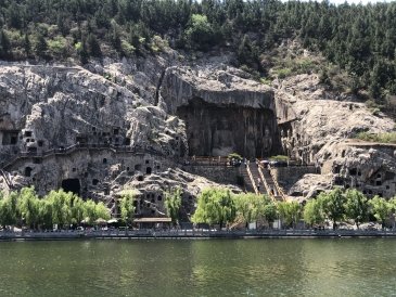 Groty Longmen