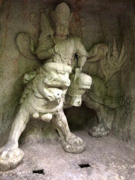 Świątynia Natchnionego Odosobnienia - Chiny