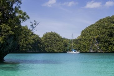 Chelbacheb - archipelag wysp rock island okolice Papua