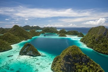 Chelbacheb - archipelag wysp rock island okolice Papua