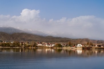 Jezioro Issyk- Kul Kirgistan