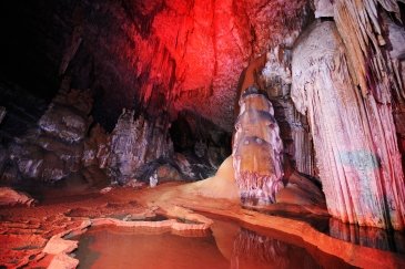 Hoq Cave Jemen