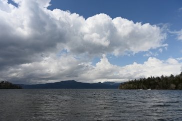 Lake akan.jpg