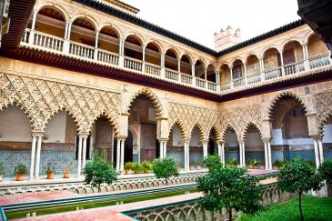 Seville - fasada i ogrody Casa de Pilato