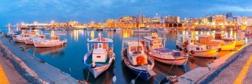 Harbour z Heraklion