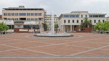 Water Fountain at City Square