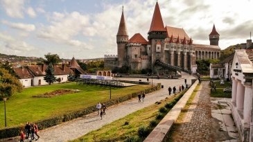 Hunyad or Corvin Castle- Rumunia