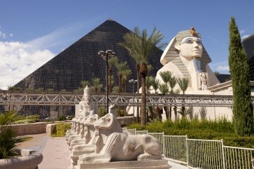 Luxor Hotel