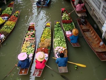 Floating Market