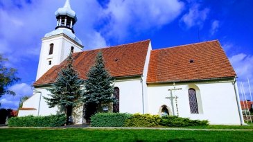 Gotycki kościół w Dzikowicach (gm. Szprotawa)