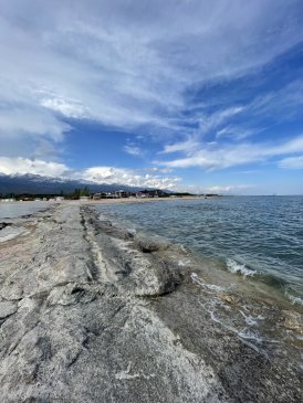 Jezioro Issyk-Kul. Kirgistan.