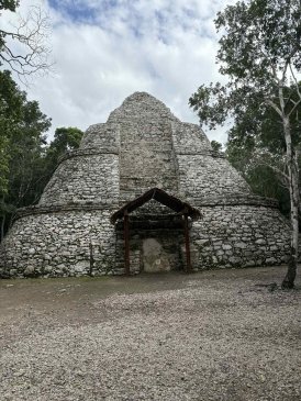 Cobá